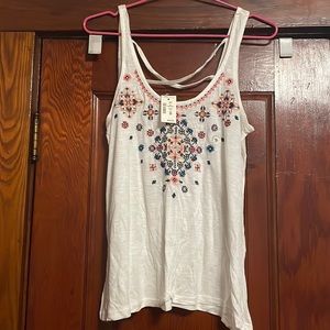 White tank top from AéRopostale